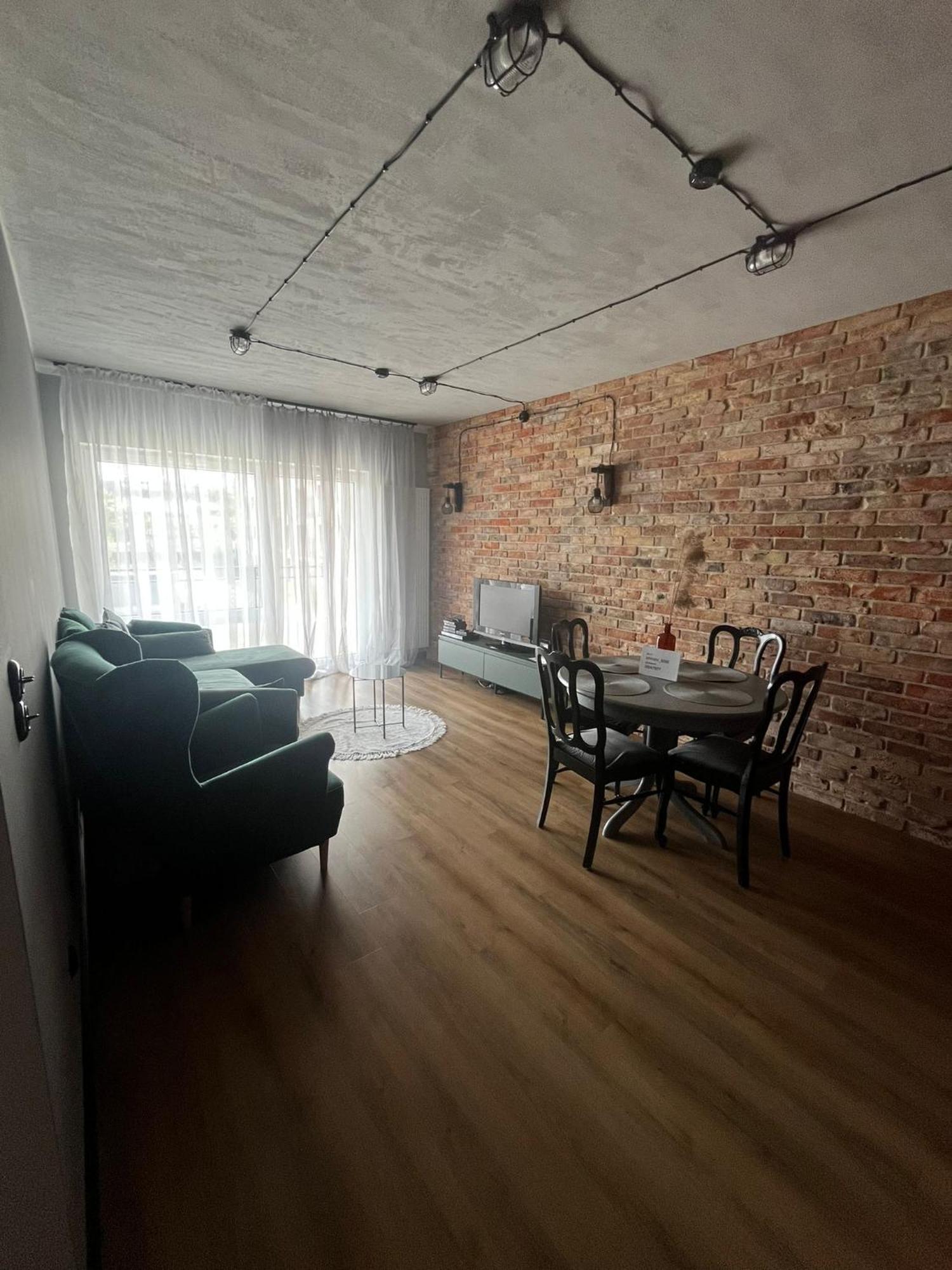 Apartament Z Widokiem Na Stadion Styl Industrialny Jedyny Taki Check In 24 H Poznań Exterior foto